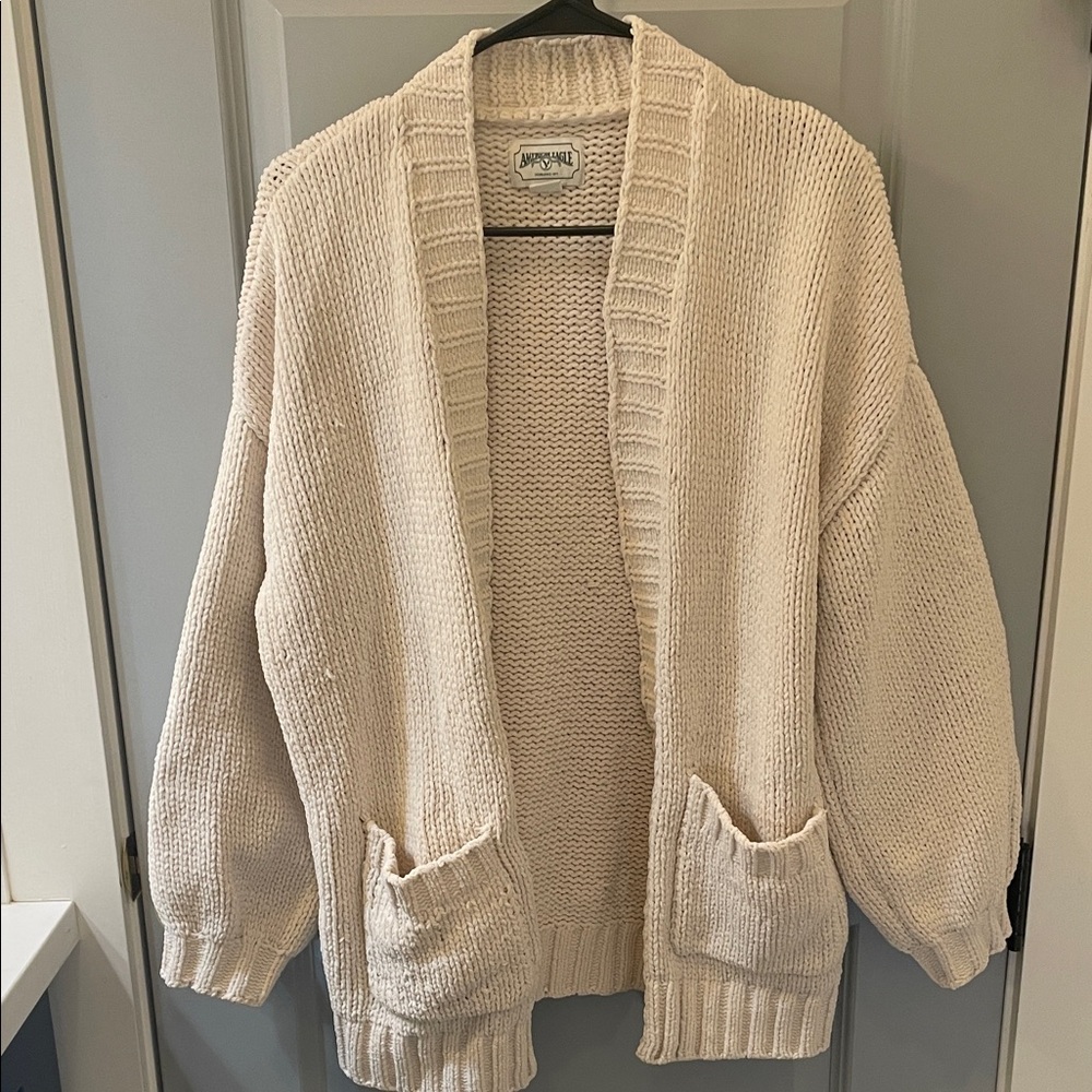 American Eagle Outfitters Cream Knit Cardigan